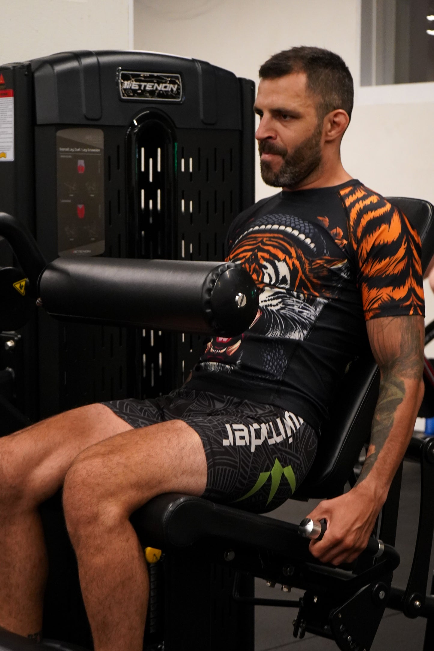 CAMISETA MMA - TIGRE