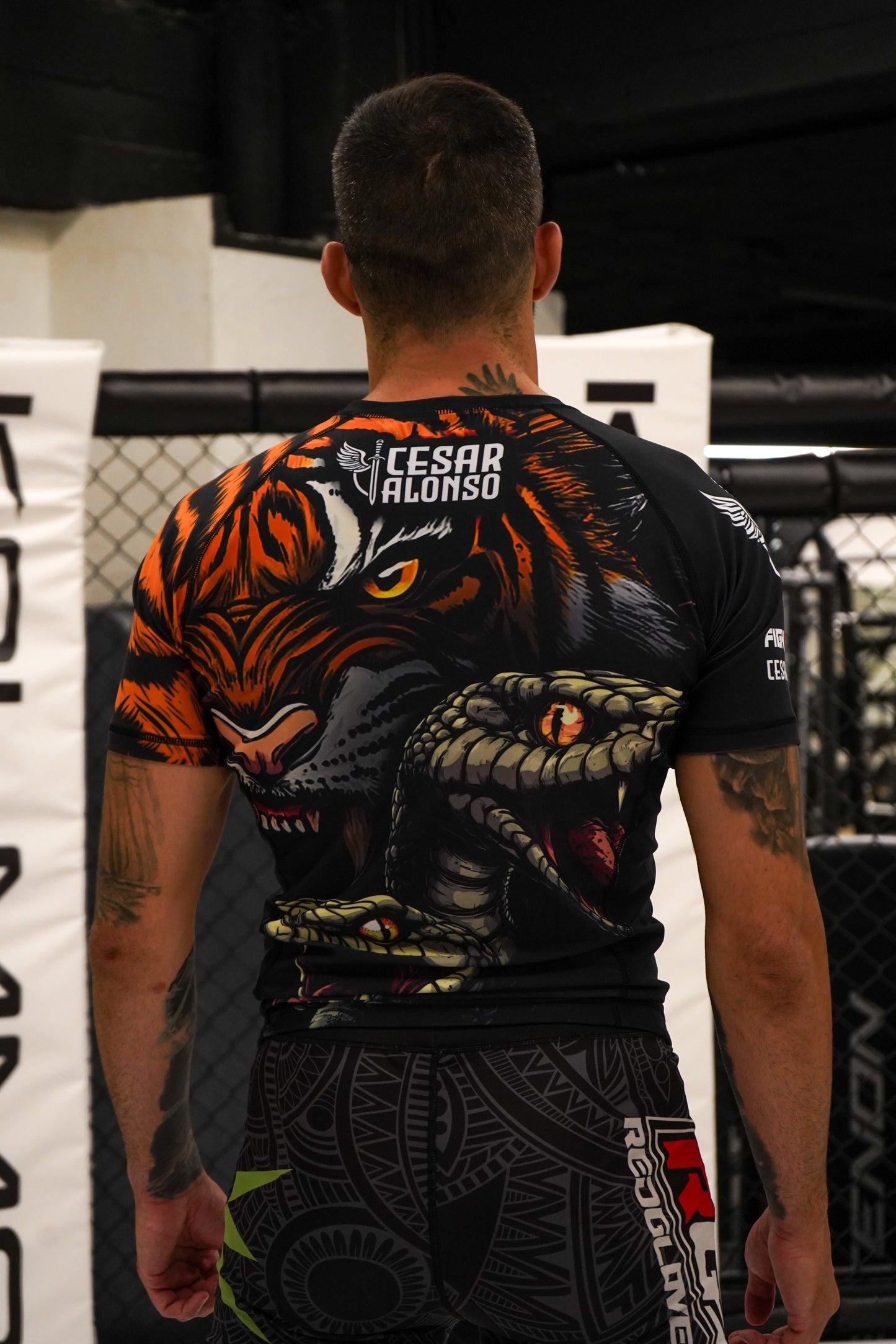 CAMISETA MMA - TIGRE
